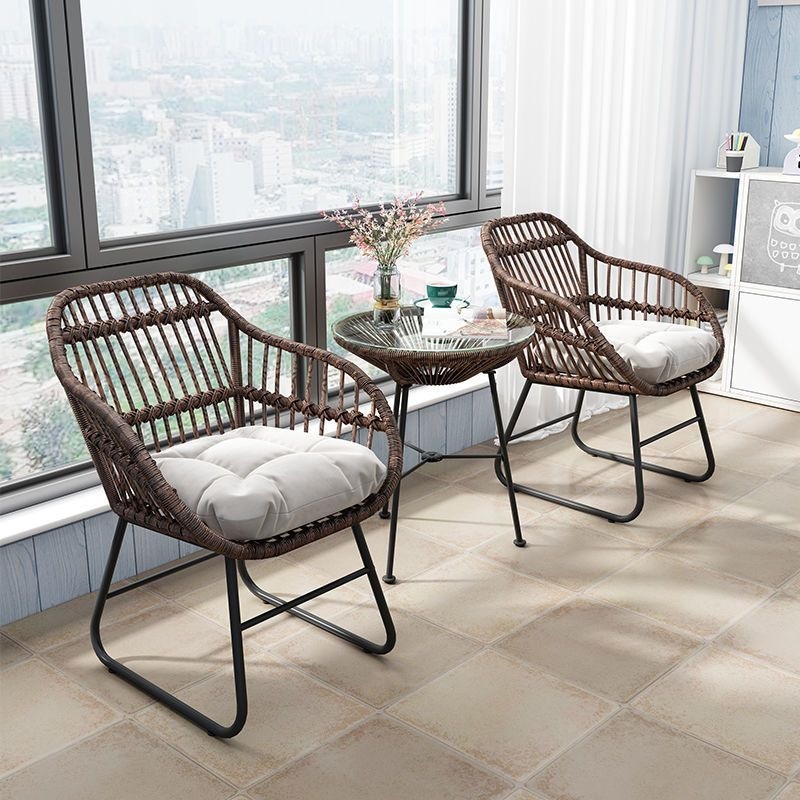 Coffee Tea Gardens - Balkon kleine tafel en stoel theetafel