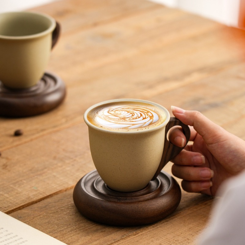 Creatieve bruine keramiek en h - Coffee Tea Gardens recensie en prijs