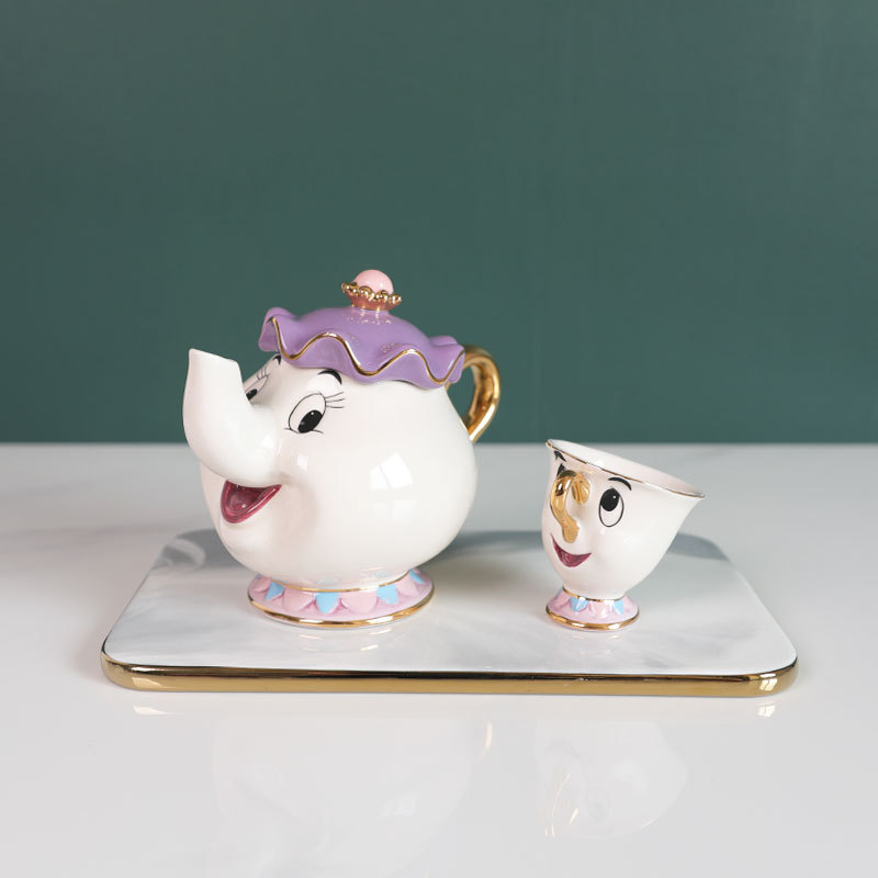 Hete theepot cartoon Belle en  - Coffee Tea Game recensie en prijs